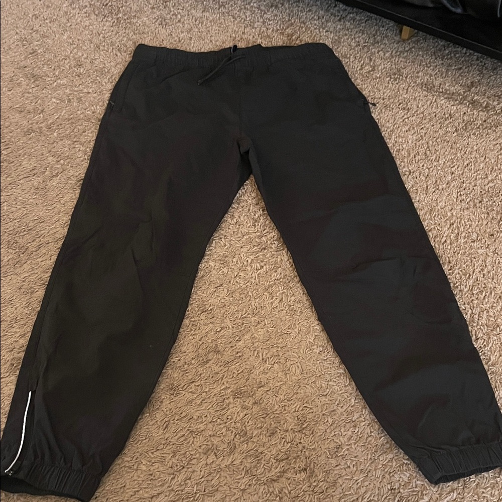 H&M Men's Black Joggers with Reflective Accent